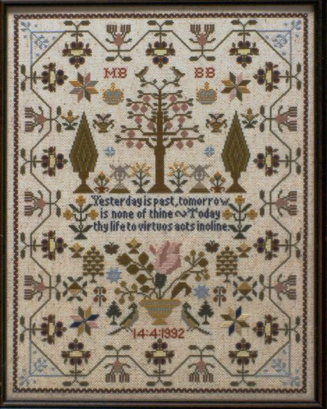 Maria Short Sampler
