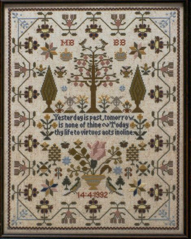 Maria Short Sampler